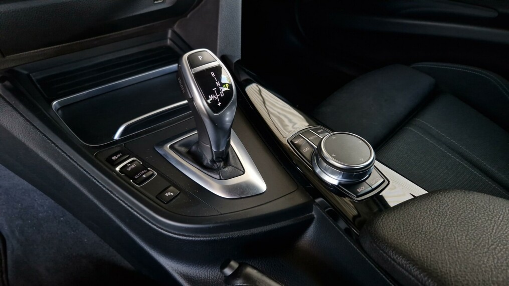 BMW Seria 3 320