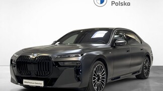BMW Serii 7, 740