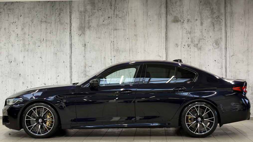 BMW Seria M5