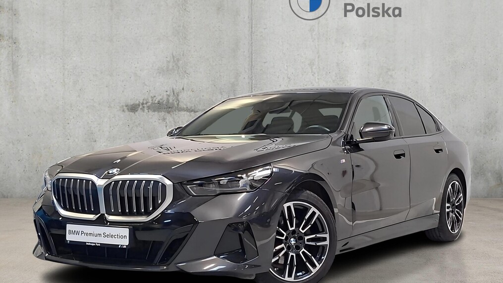 BMW Serii 5, 520