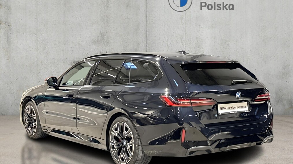 BMW Serii 5, 530