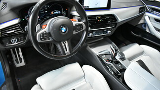 BMW Seria M5