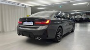 miniaturka - BMW Serii 3, 330