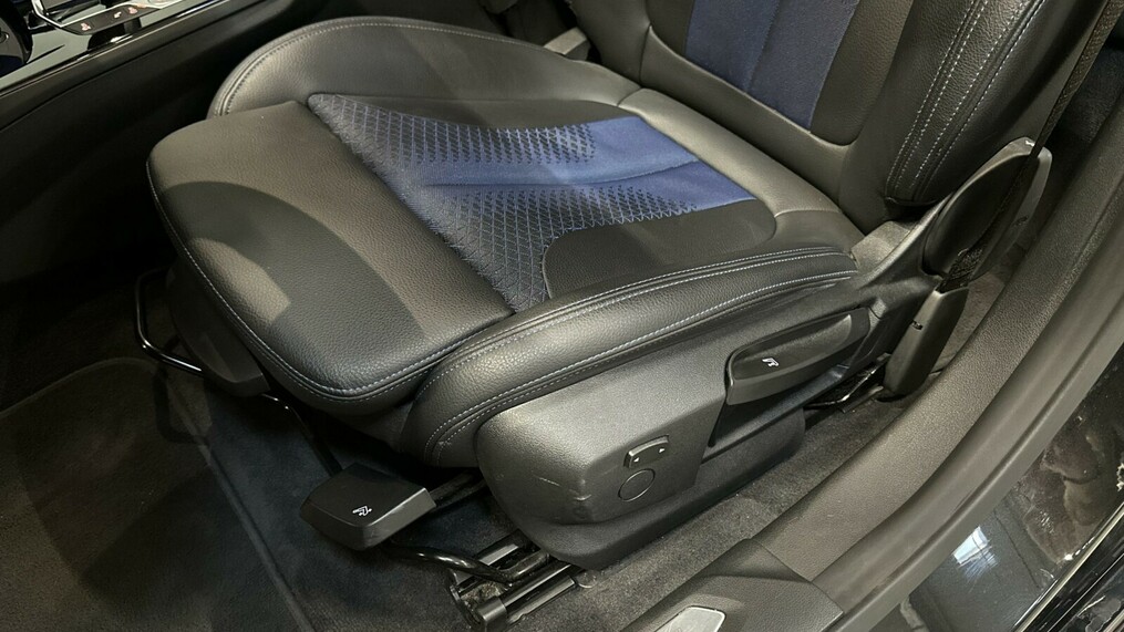 BMW Seria 2 218