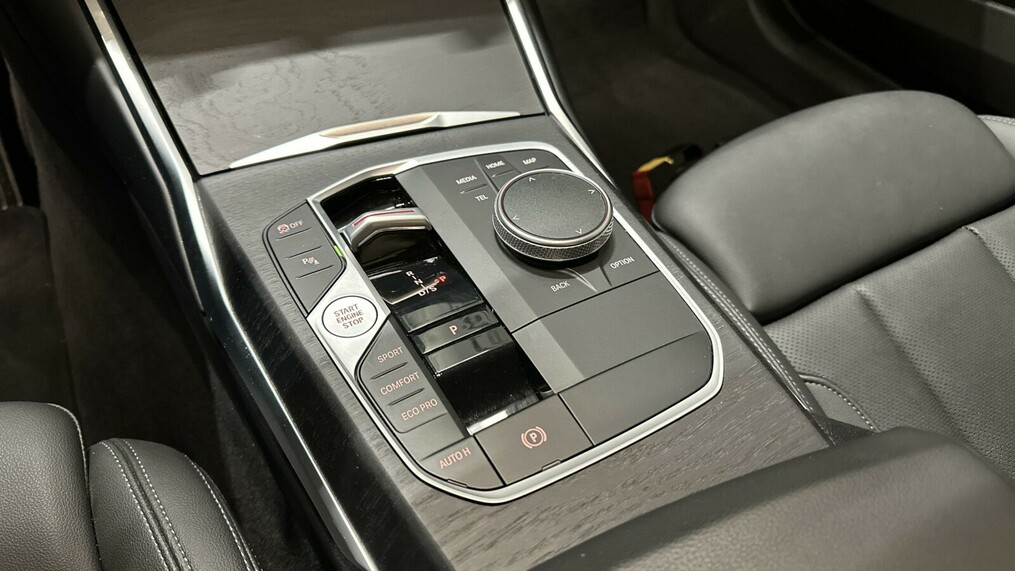 BMW Seria 3 318