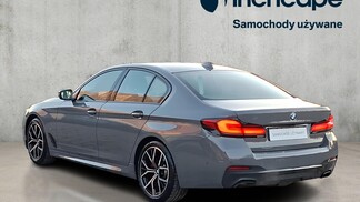BMW Serii 5, 530