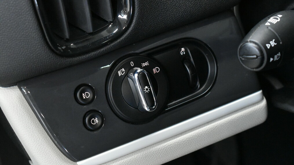 MINI Cooper SE