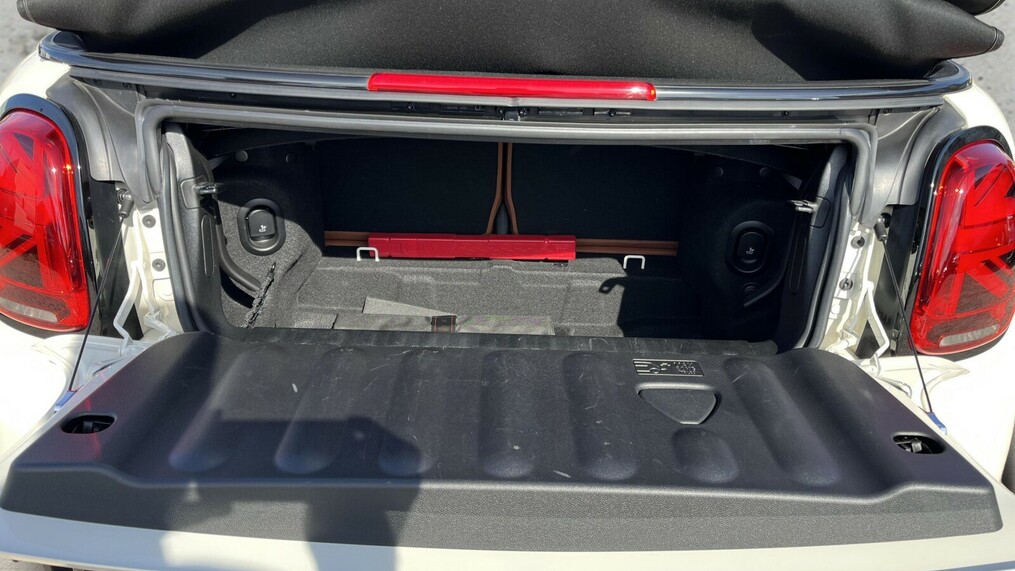 MINI Cabrio