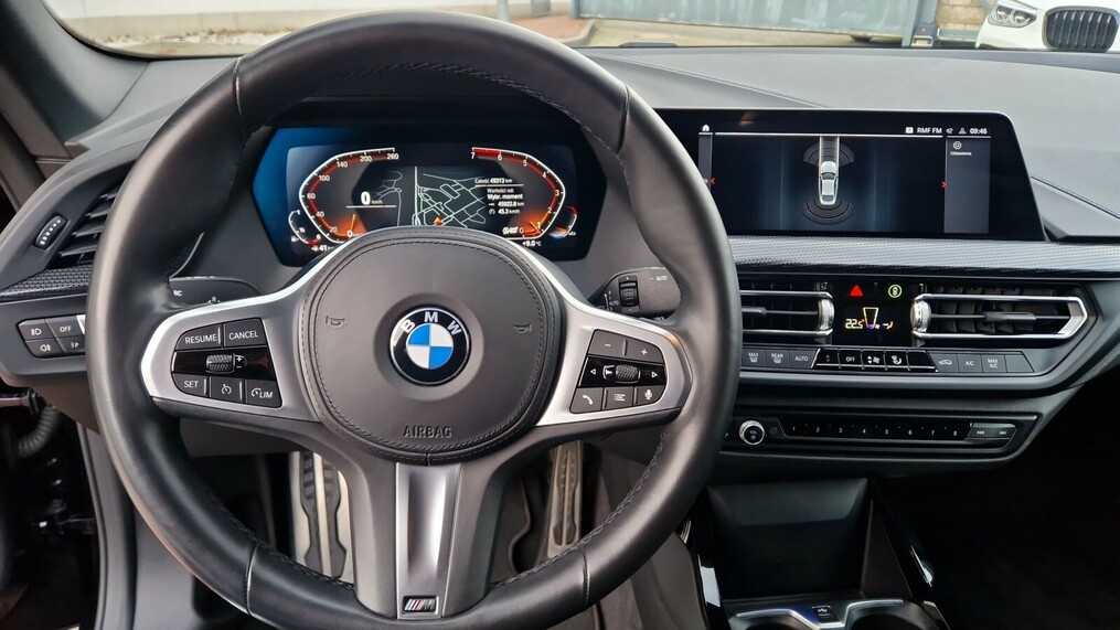 BMW Seria 2 218