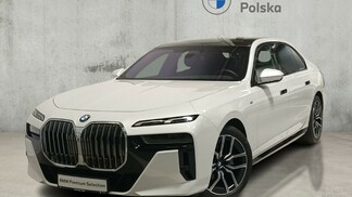BMW Serii 7, 740