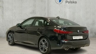 BMW Serii 2, 218