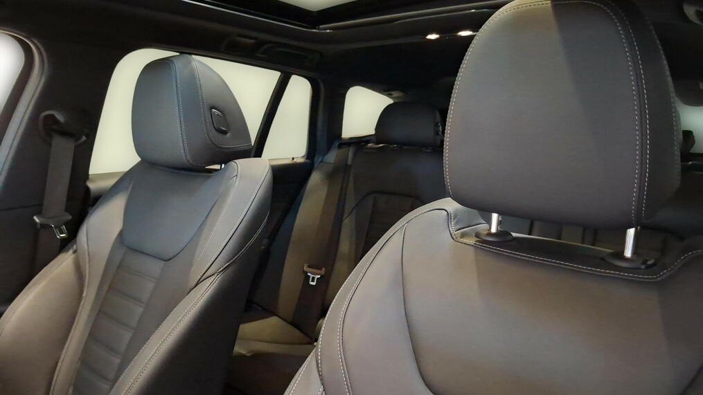 BMW Serii 3, 340