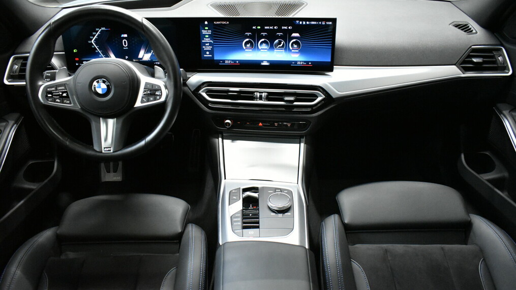 BMW Serii 3, 320