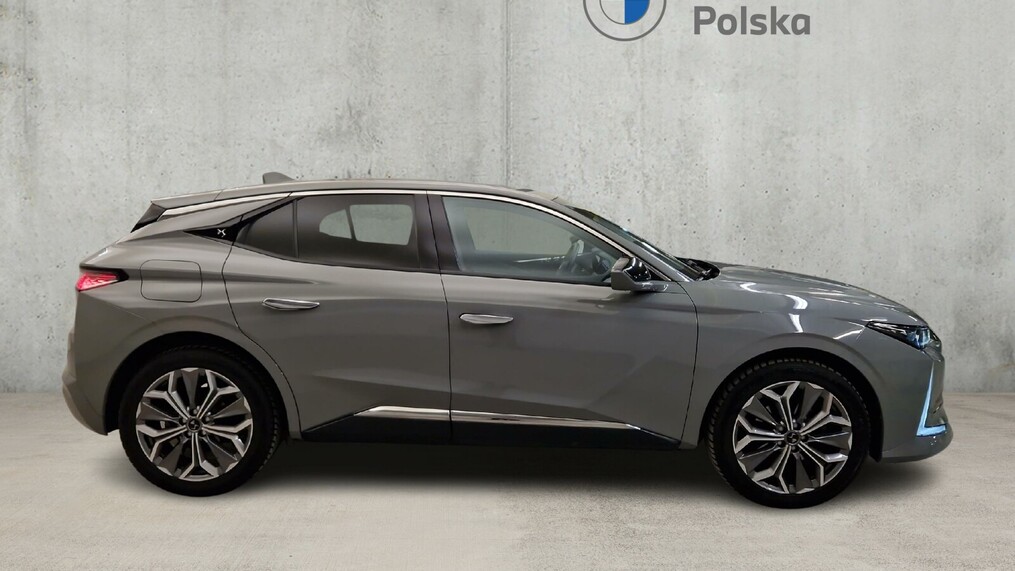 DS Automobiles DS 4