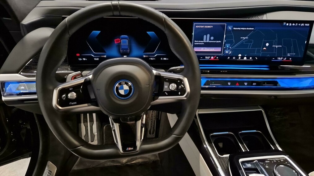 BMW Seria 7 i7