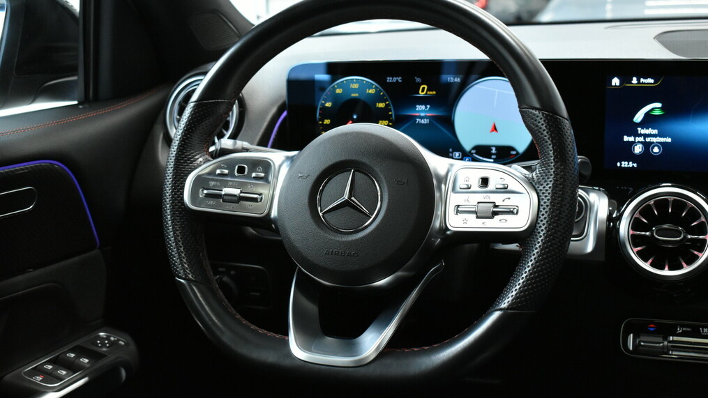 Mercedes-Benz GLB 200