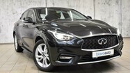 Infiniti Q30