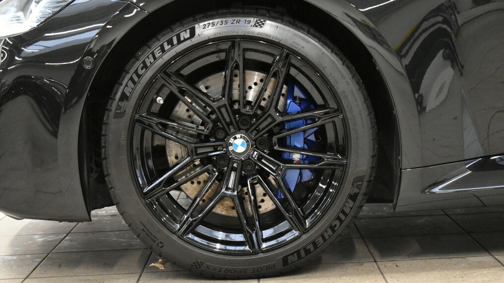 BMW Seria M2