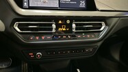 BMW Seria 2 218