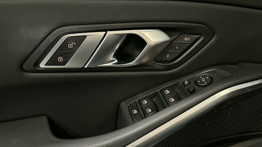 BMW Seria 3 318