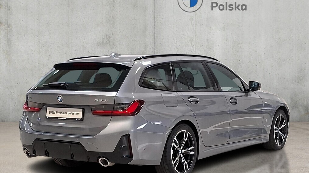 BMW Serii 3, 330