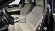 BMW Serii 7, 740