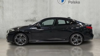 BMW Serii 2, 218
