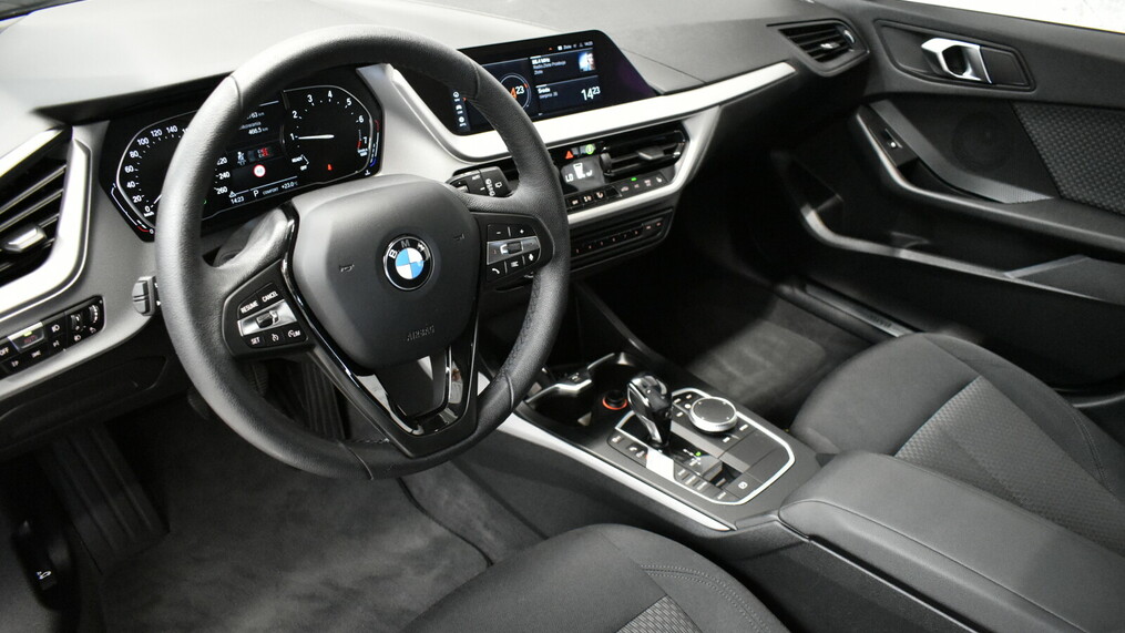 BMW Seria 1 118