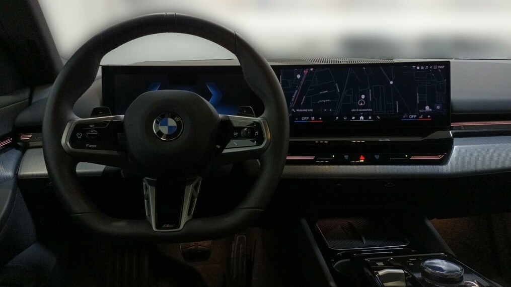 BMW Seria 5, 520