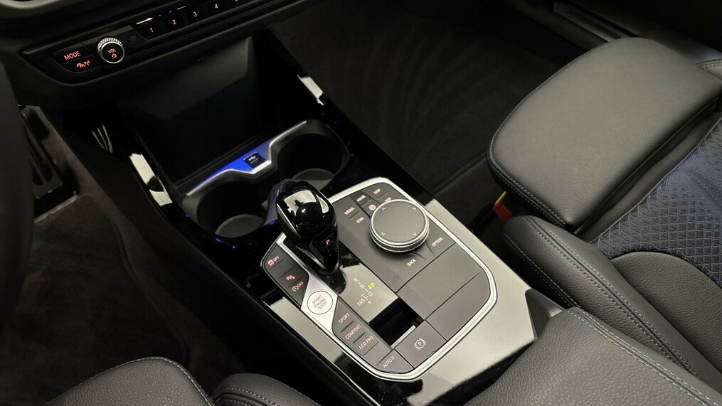 BMW Seria 2 218