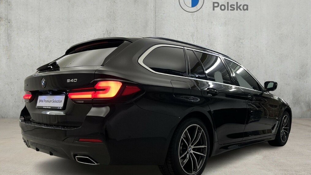 BMW Serii 5, 540