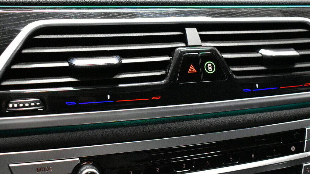 BMW Seria 7 730