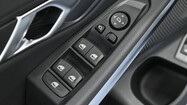 BMW Seria 3, 330