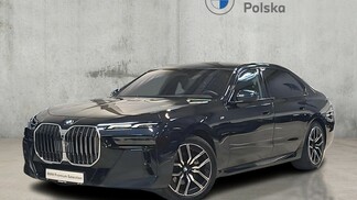 BMW Serii 7, 740
