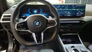 BMW Serii 3, 330