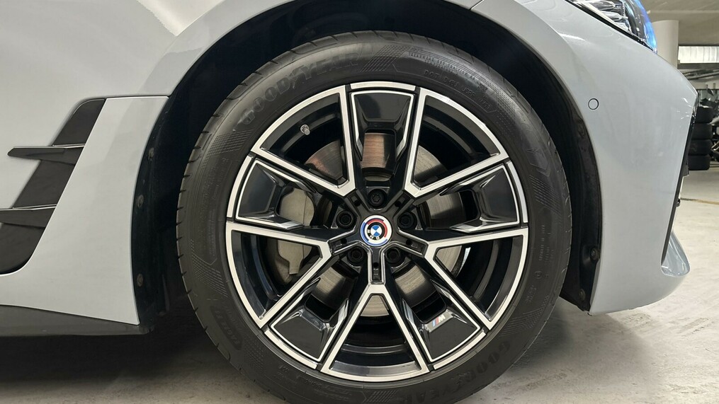 BMW Seria 4, 430