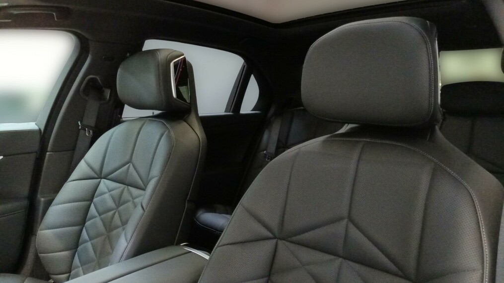 BMW Seria 7 740