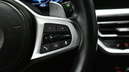 BMW Seria 3, 330
