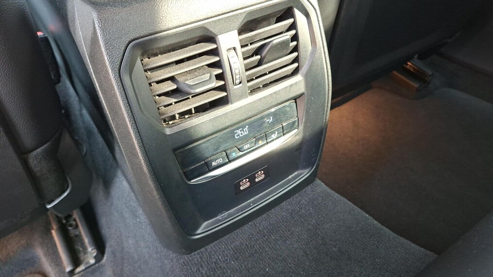 BMW Serii 3, 340