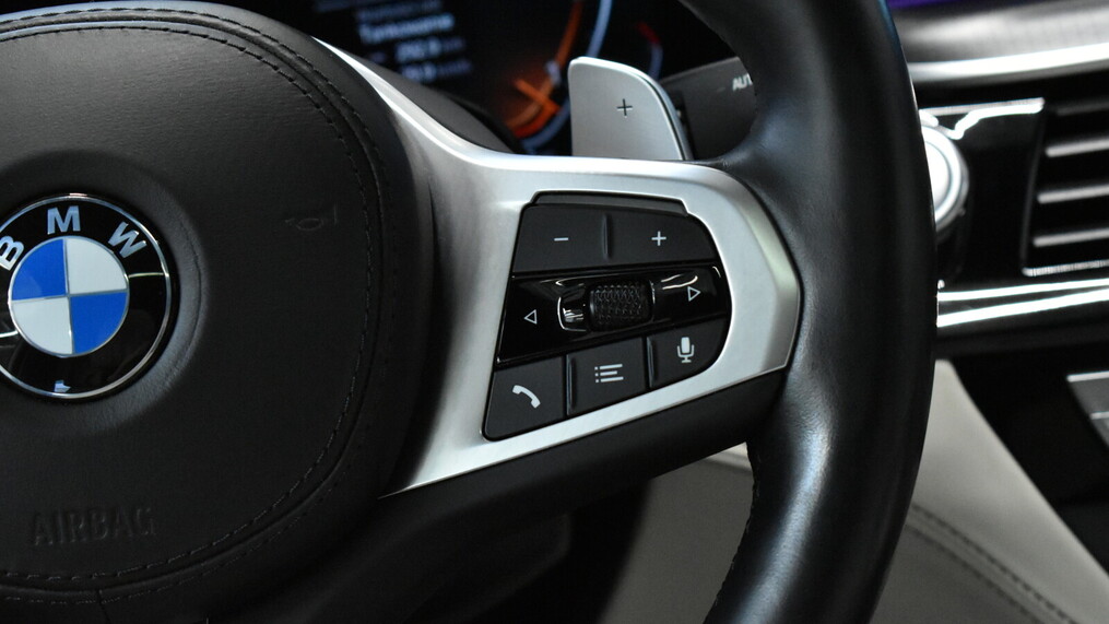BMW Serii 5, 540