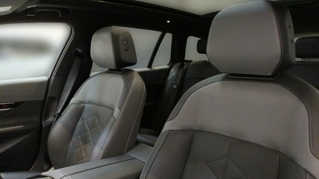 BMW Seria 5, 520