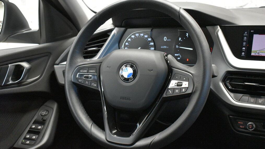 BMW Serii 1, 118