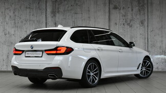 BMW Serii 5, 520