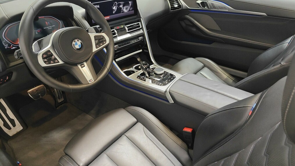 BMW Seria 8 840