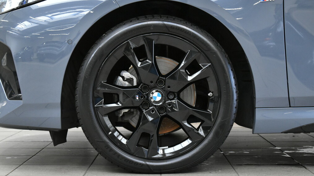 BMW Serii 1, 120