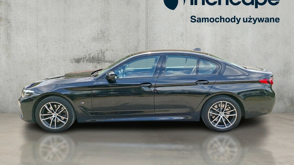 BMW Serii 5, 520