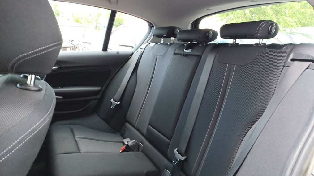 BMW Seria 1 118