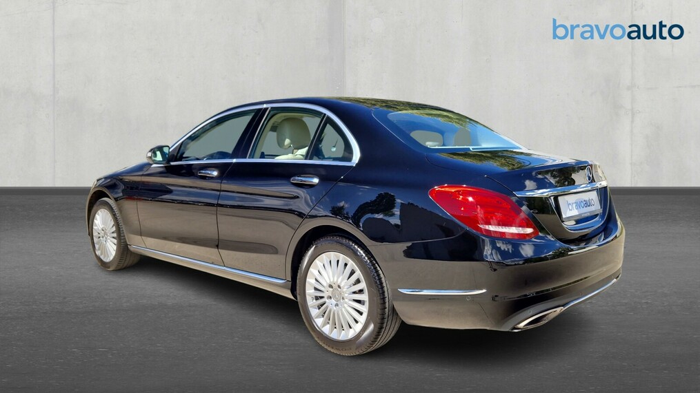 Mercedes-Benz C 400