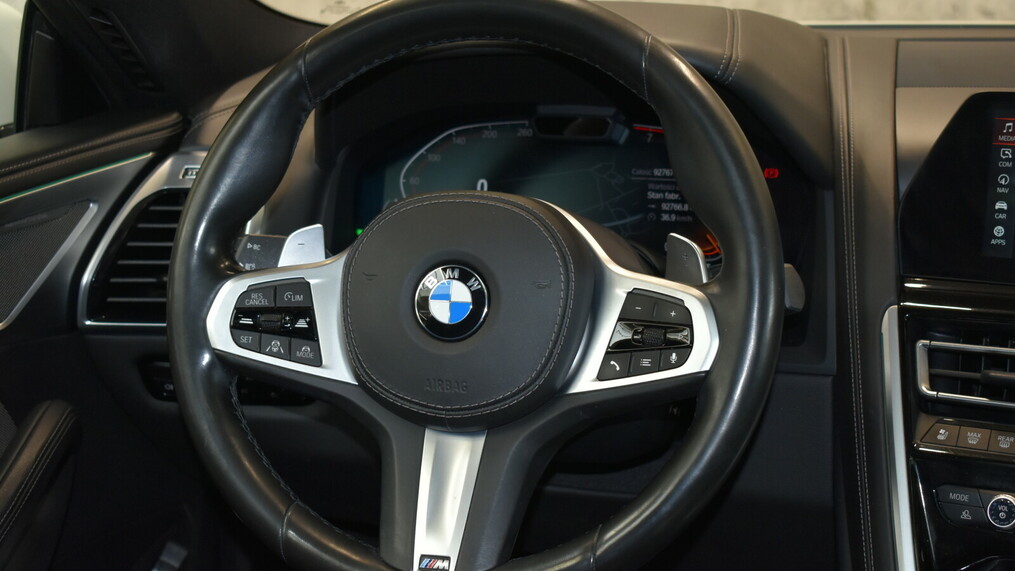 BMW Seria 8 840