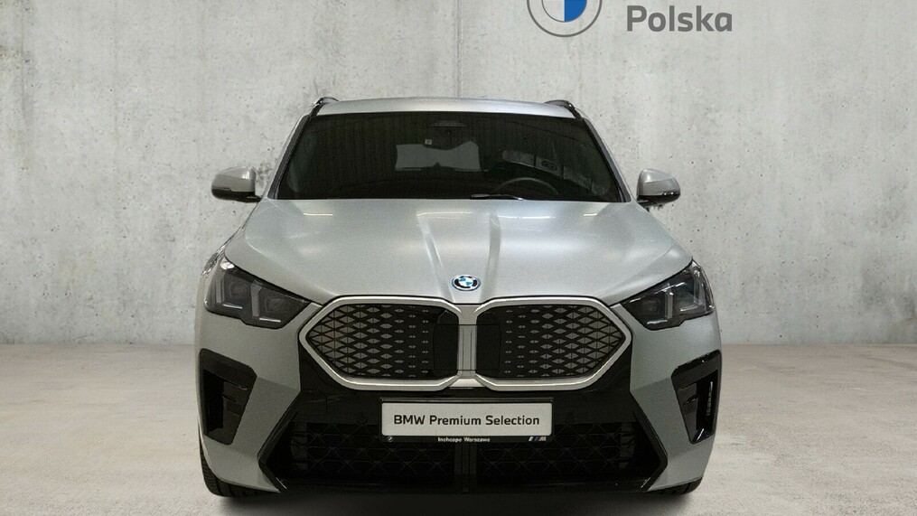 BMW iX2